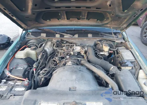 1997 Ford Crown Victoria Police Interceptor из США, поврежденный, VIN 2FALP71WXVX209832